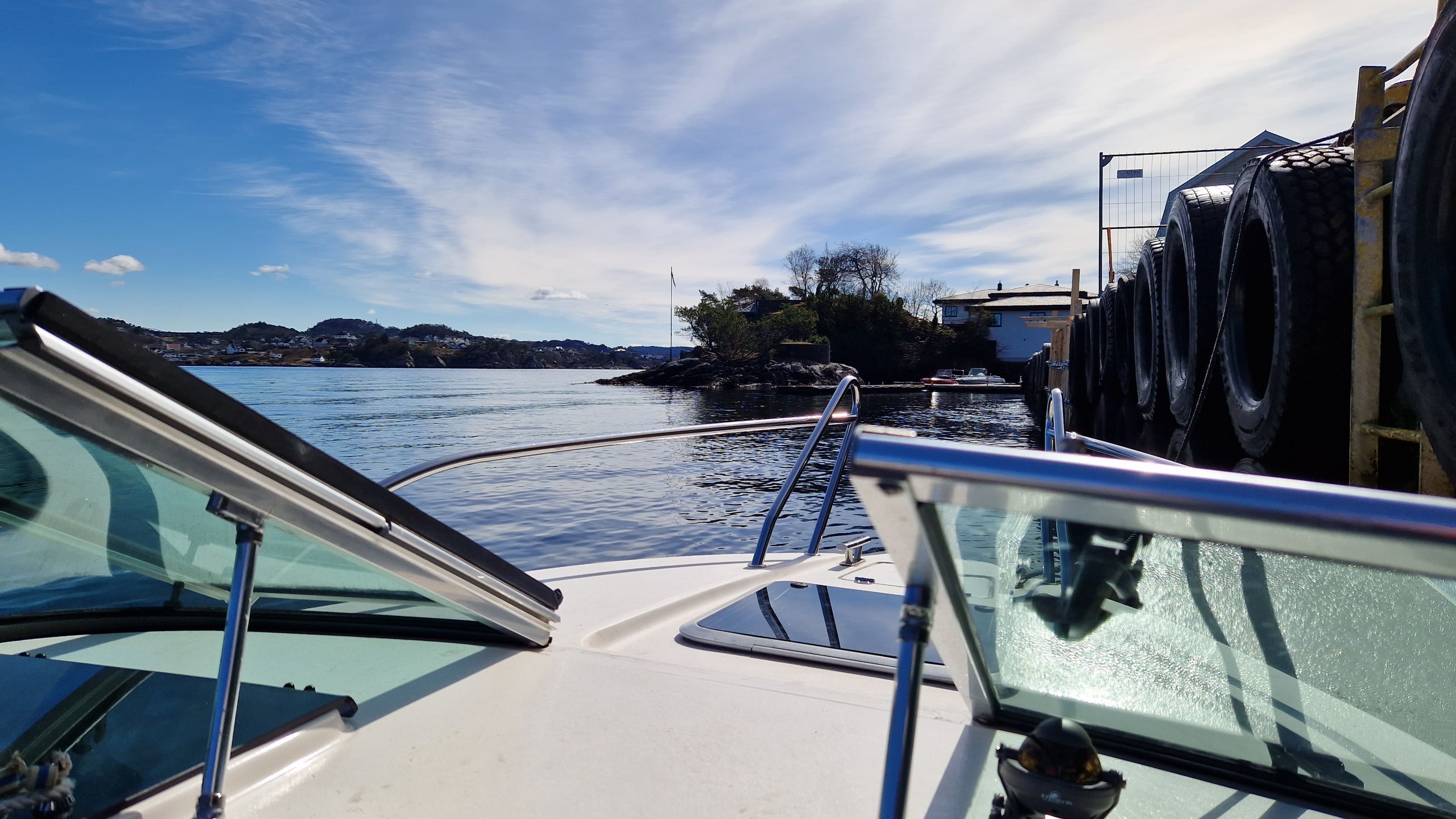 Båtferie i Norge – opplev kysten, fjordene og friheten